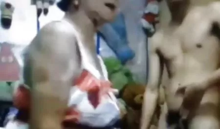 11Johnson,카멜로.MP4 다운로드 르 동영상 하기 귀하의 전화 대 무료