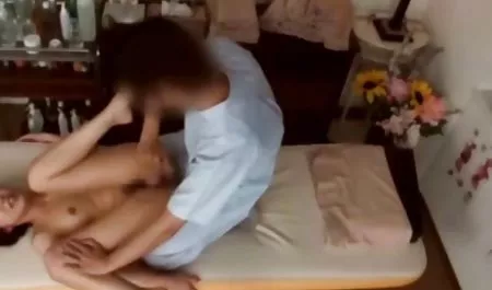 문학에서,최초의 모자 파르누카 무료