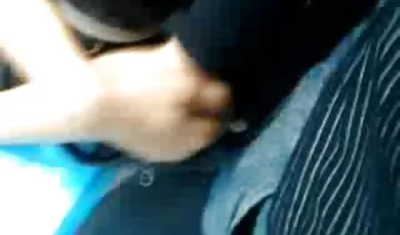 아래에 더 나은 마사지 포르노 치마