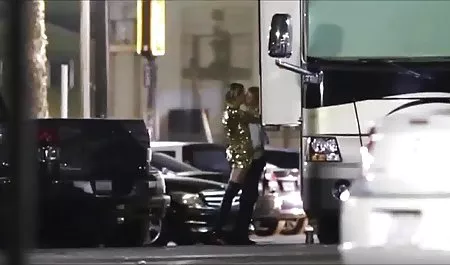 그가 원하는 두 개의 아내 파르노 다운로드